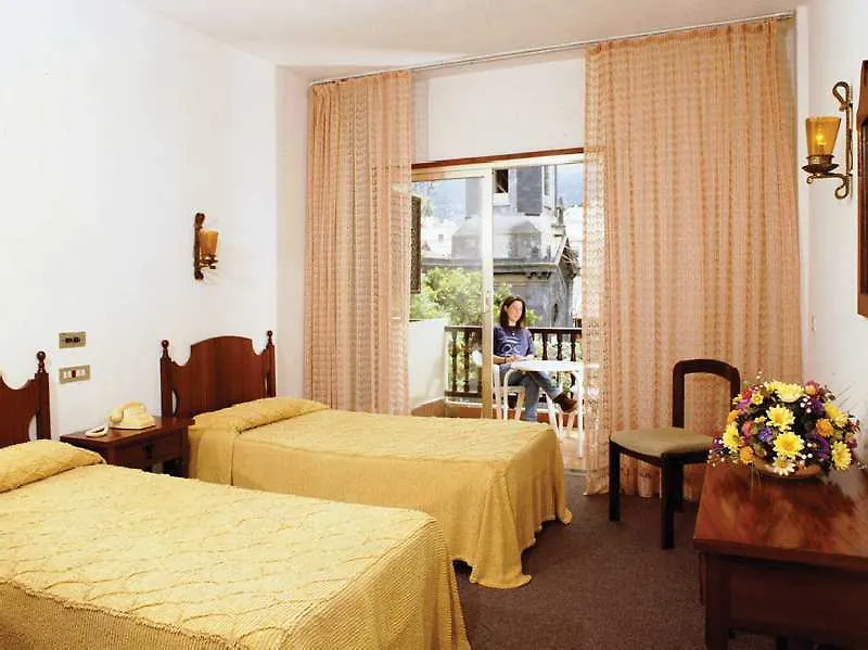 Hotel Marquesa Puerto de la Cruz  3*, Puerto de la Cruz (Tenerife) Spain